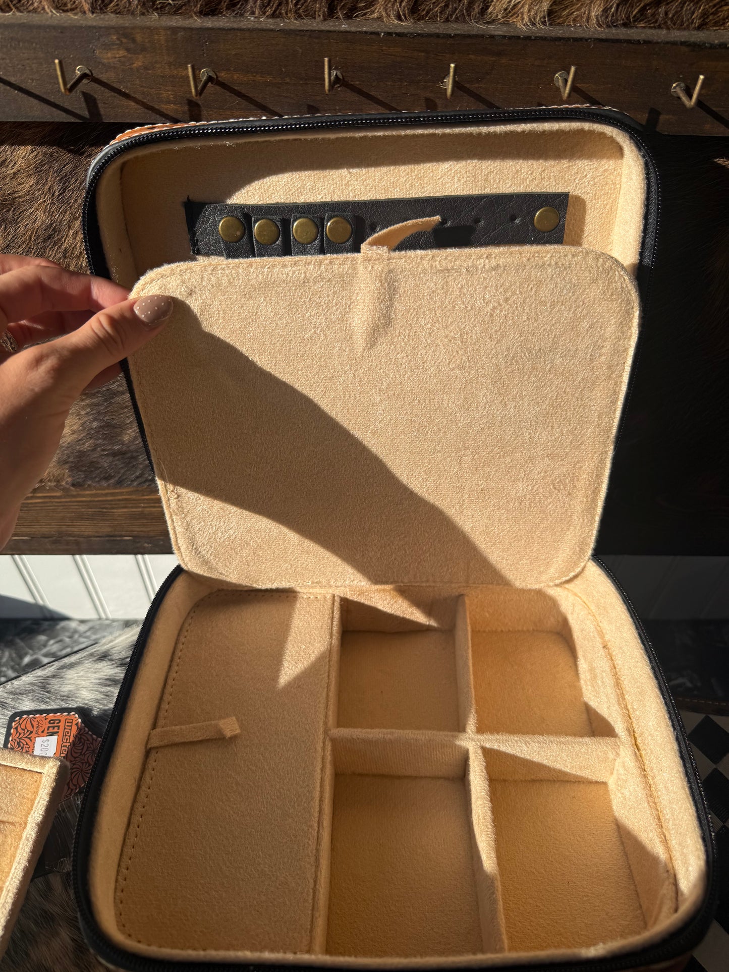 Large Boot-stitch Jewlery Box