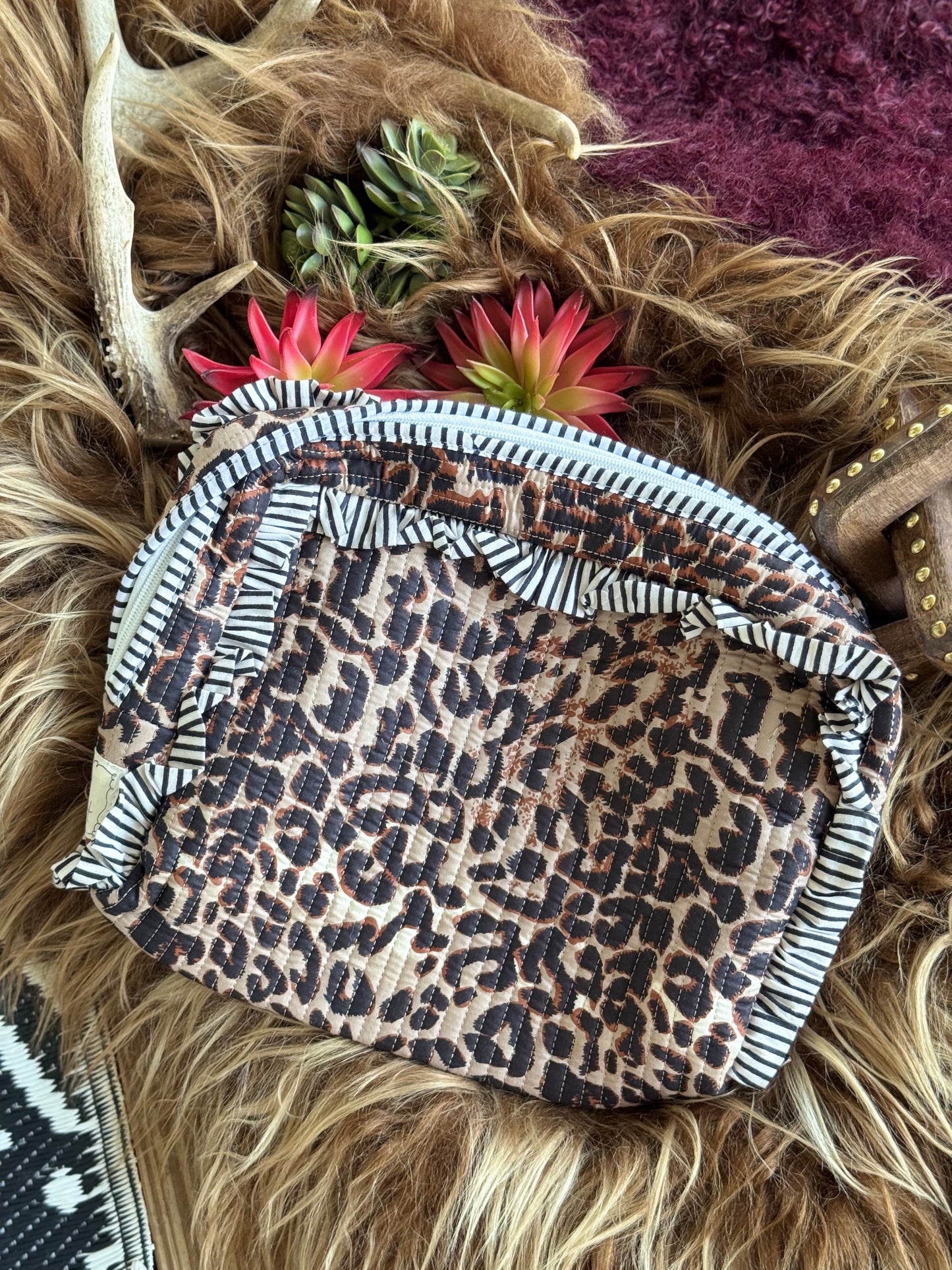 Cheetah Packing Bag
