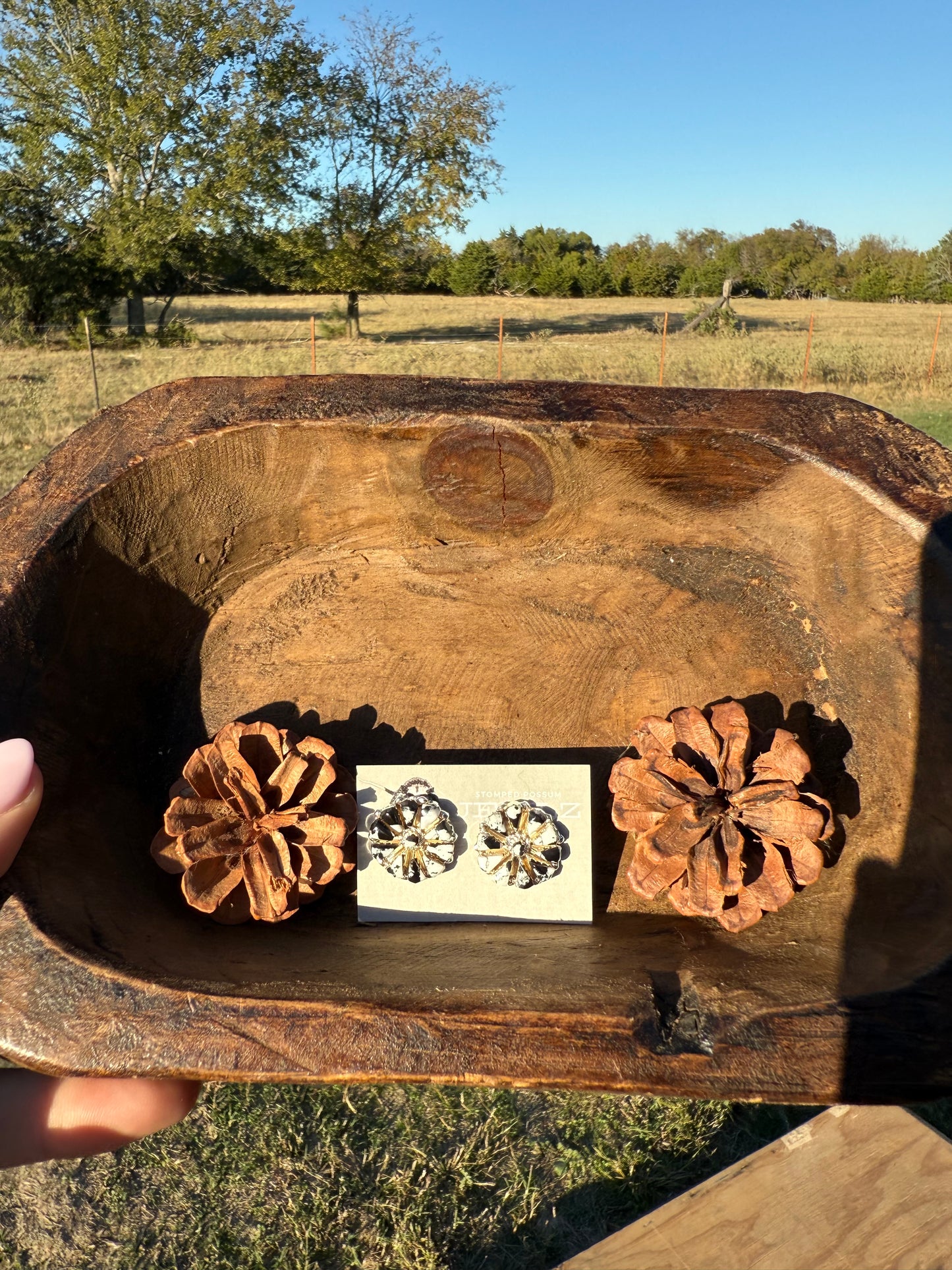 White Buffalo Small Clusters