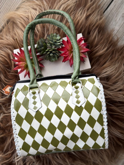 Olive Speedy